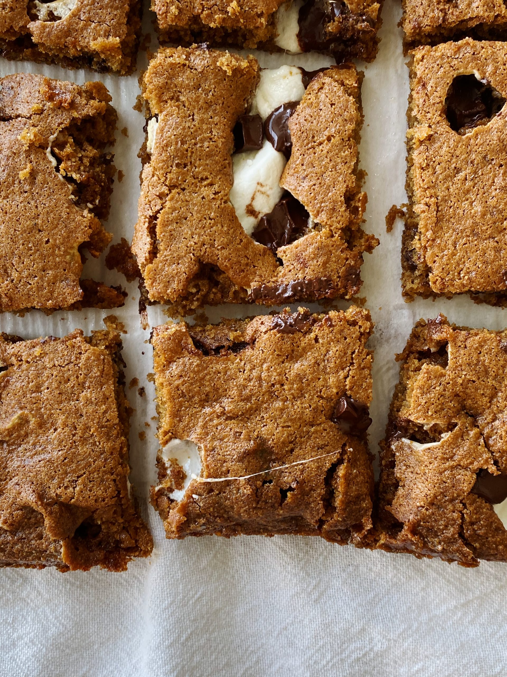 s'mores cookie bars 