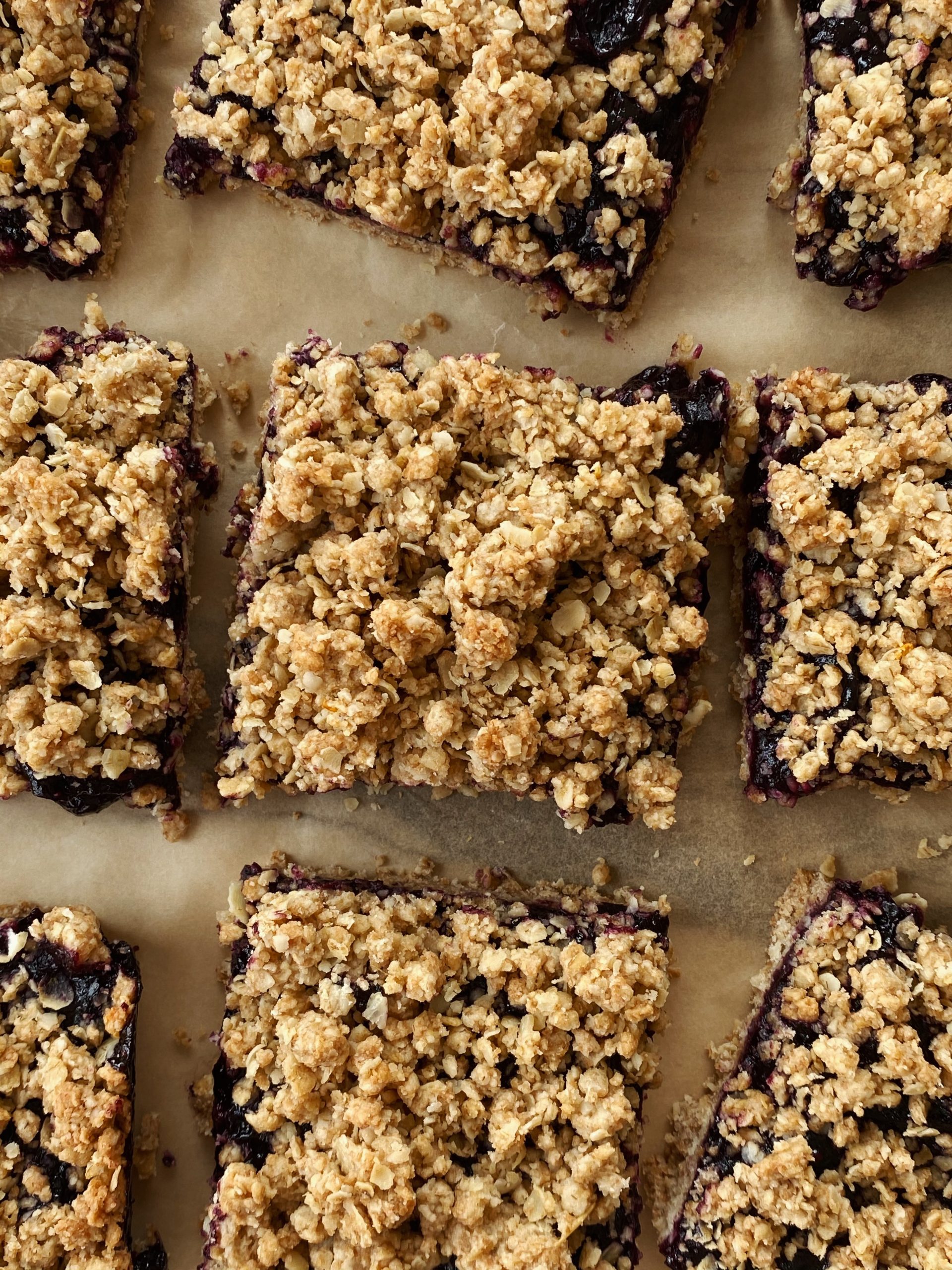 blueberry crumble bars