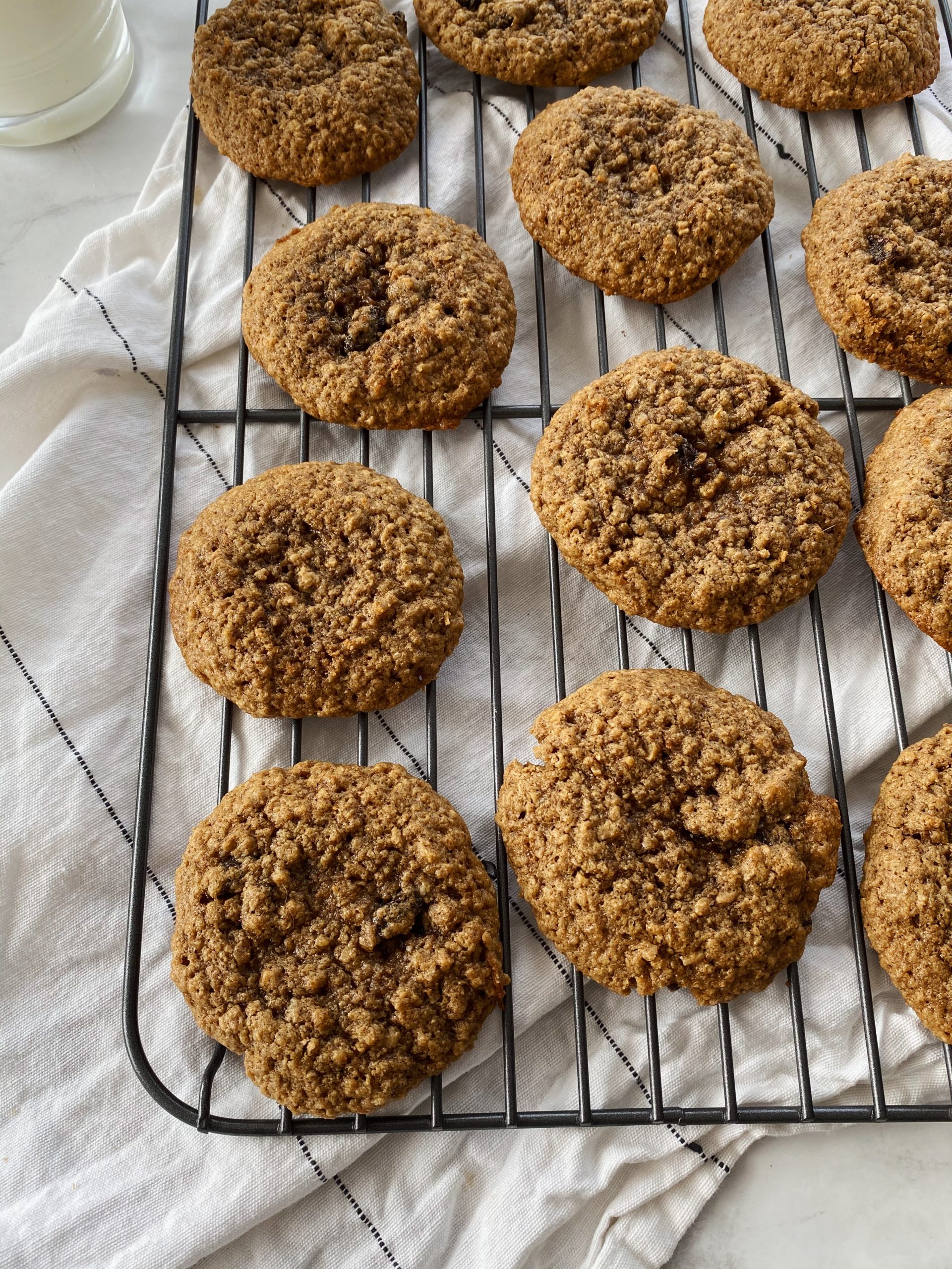 Gluten-free Oatmeal Raisin Cookies 