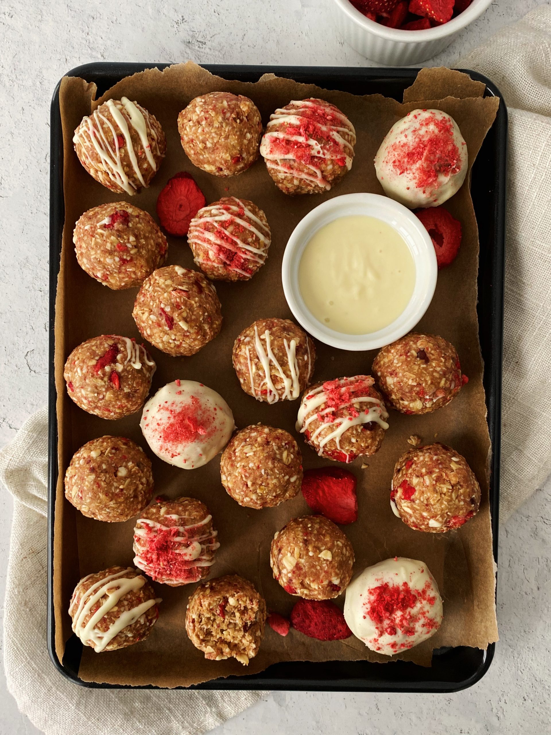 strawberry shortcake energy bites