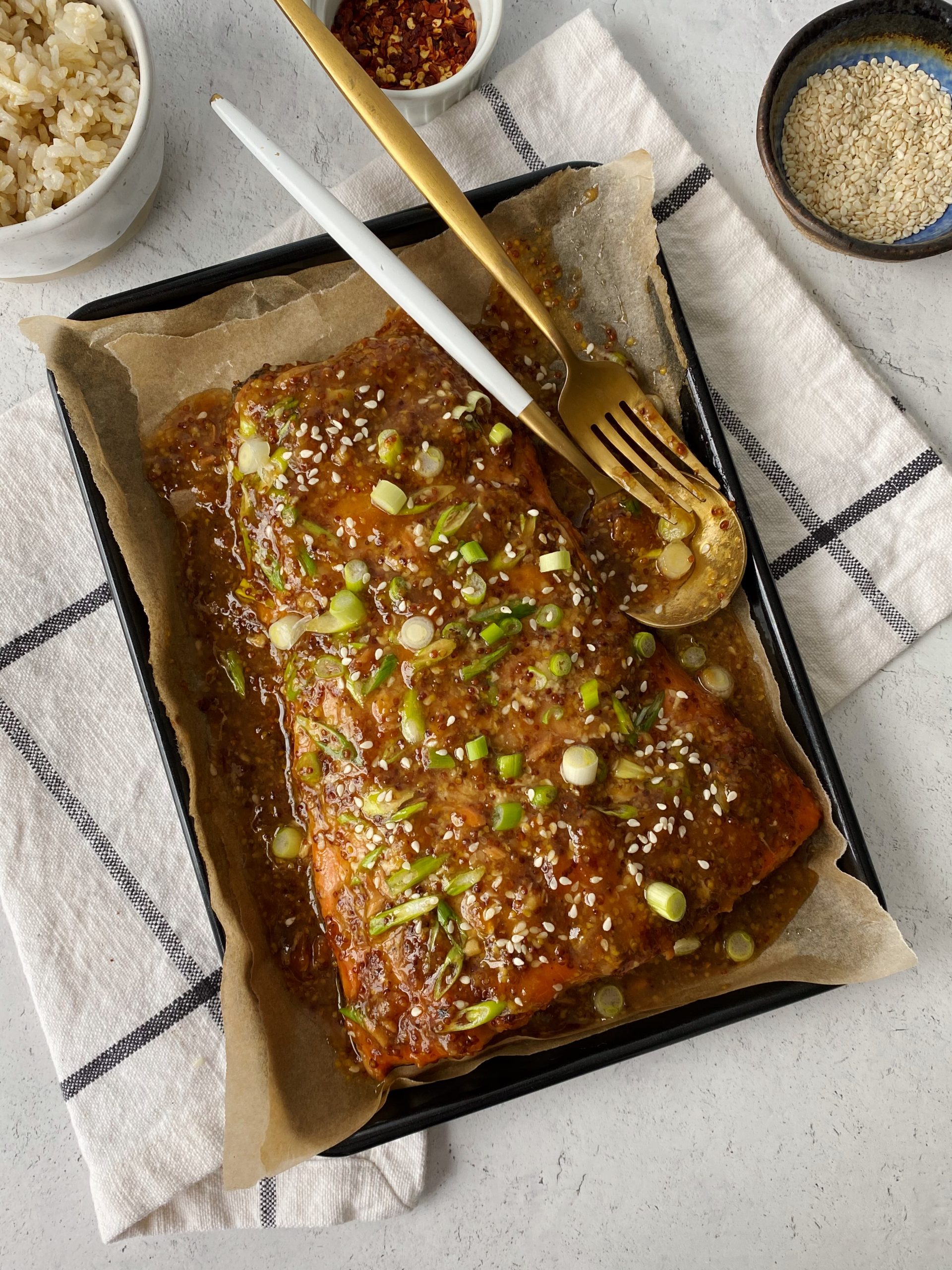 apricot glazed salmon
