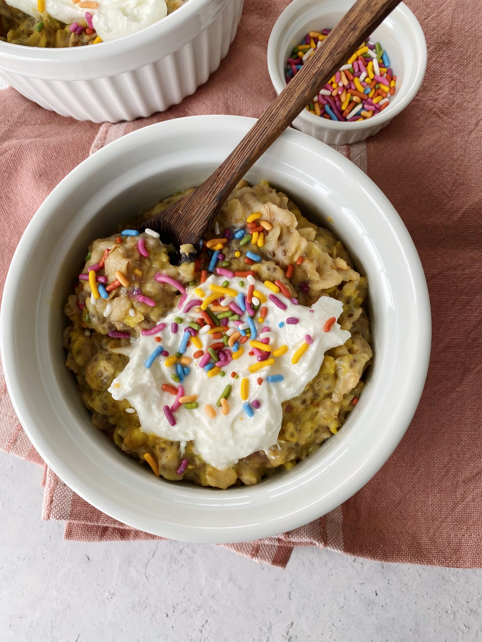 birthday cake oatmeal 