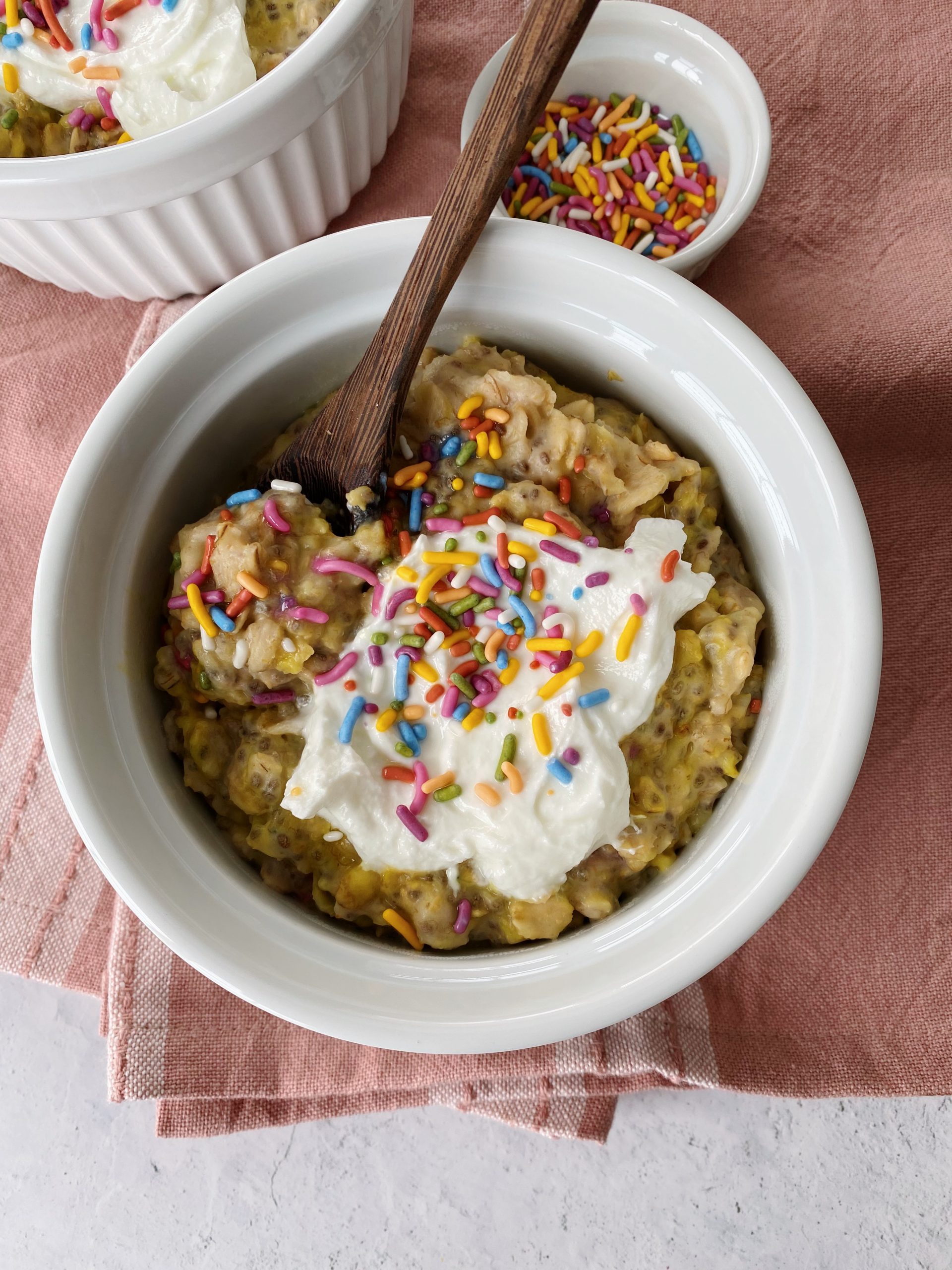 birthday cake oatmeal 