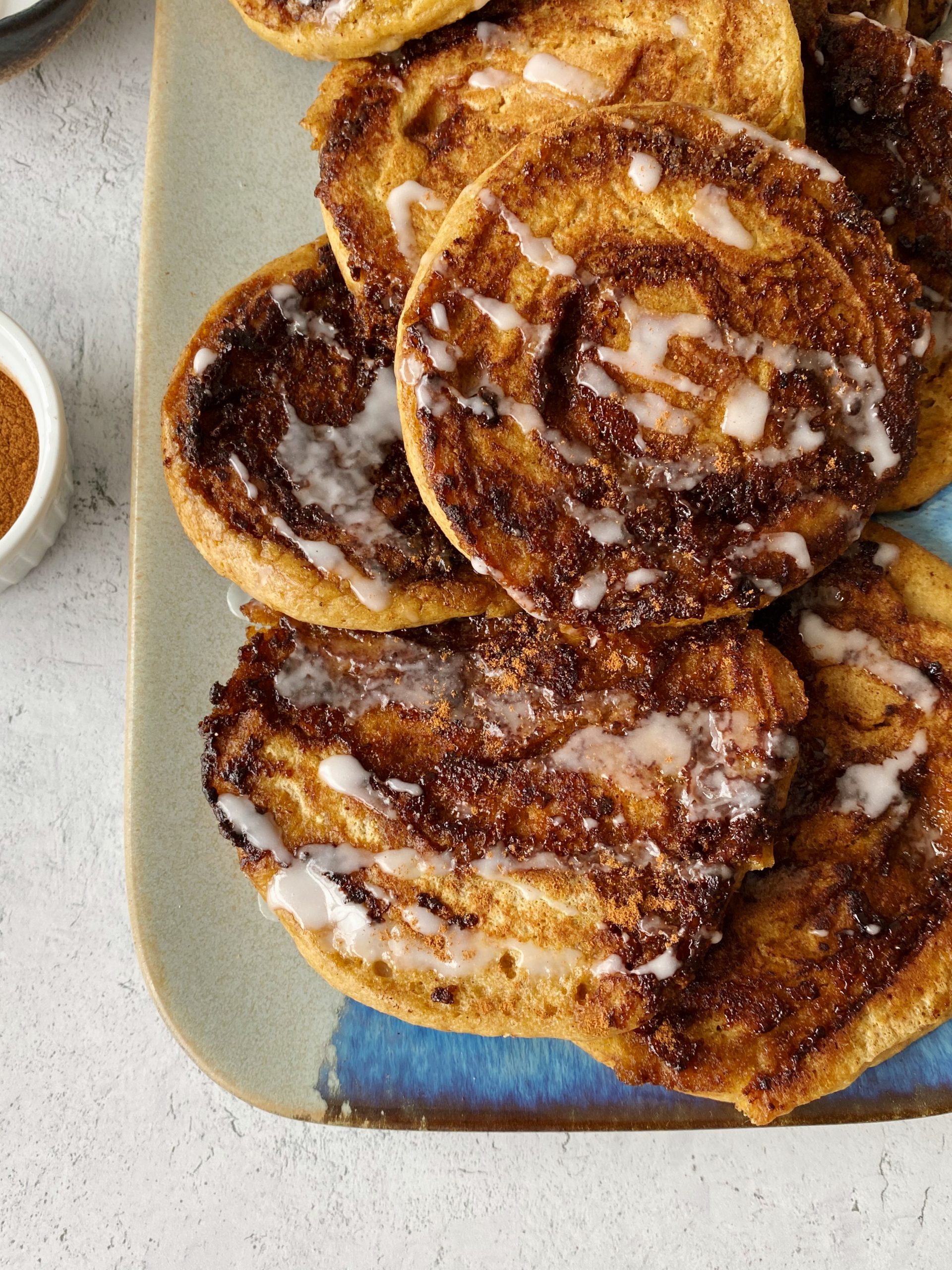 cinnamon roll pancakes 