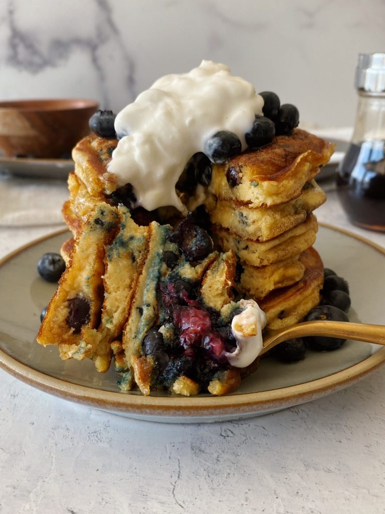 paleo blueberry pancakes
