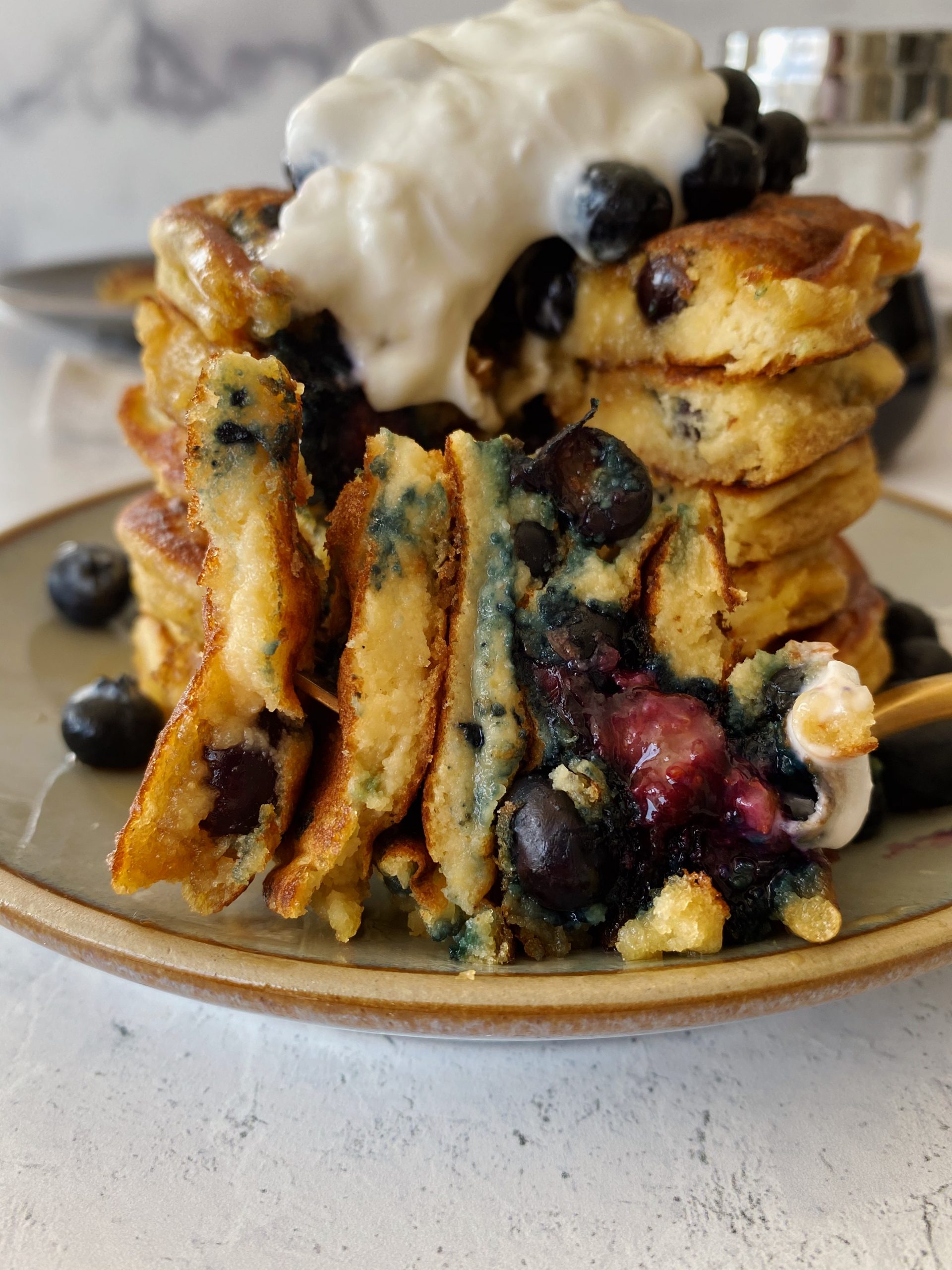 paleo blueberry pancakes