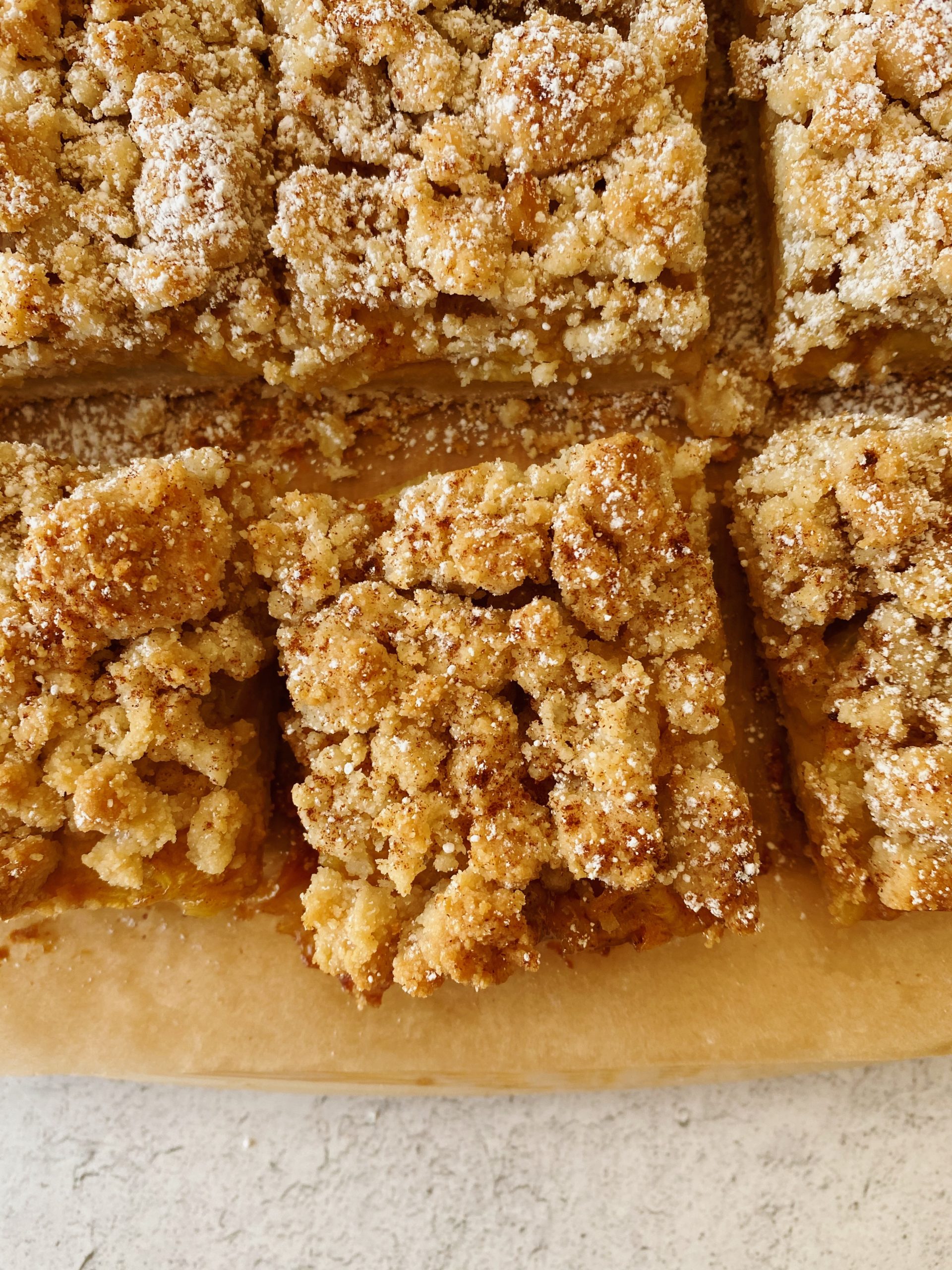 gluten-free peach crumble bars