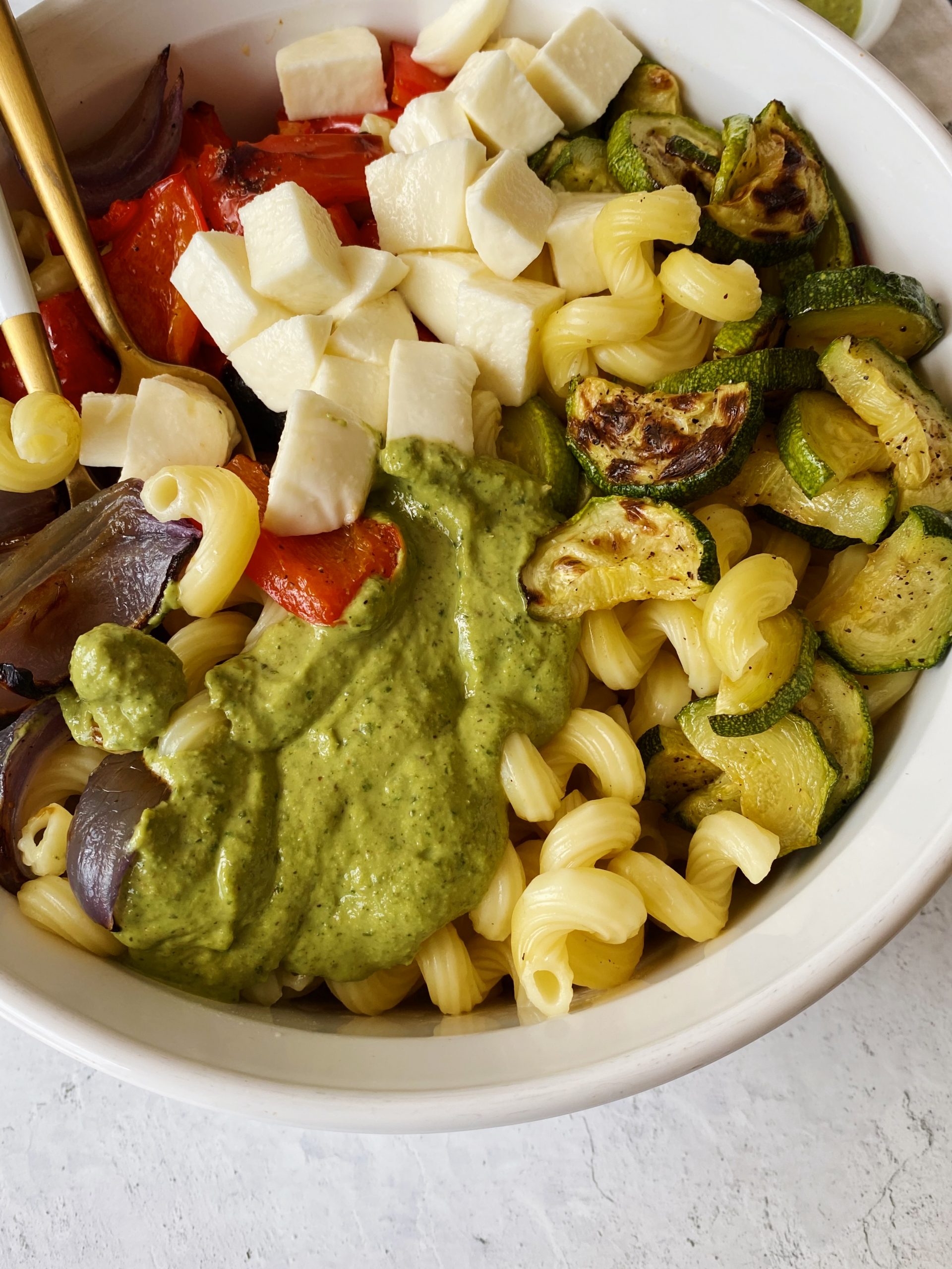 pesto pasta salad