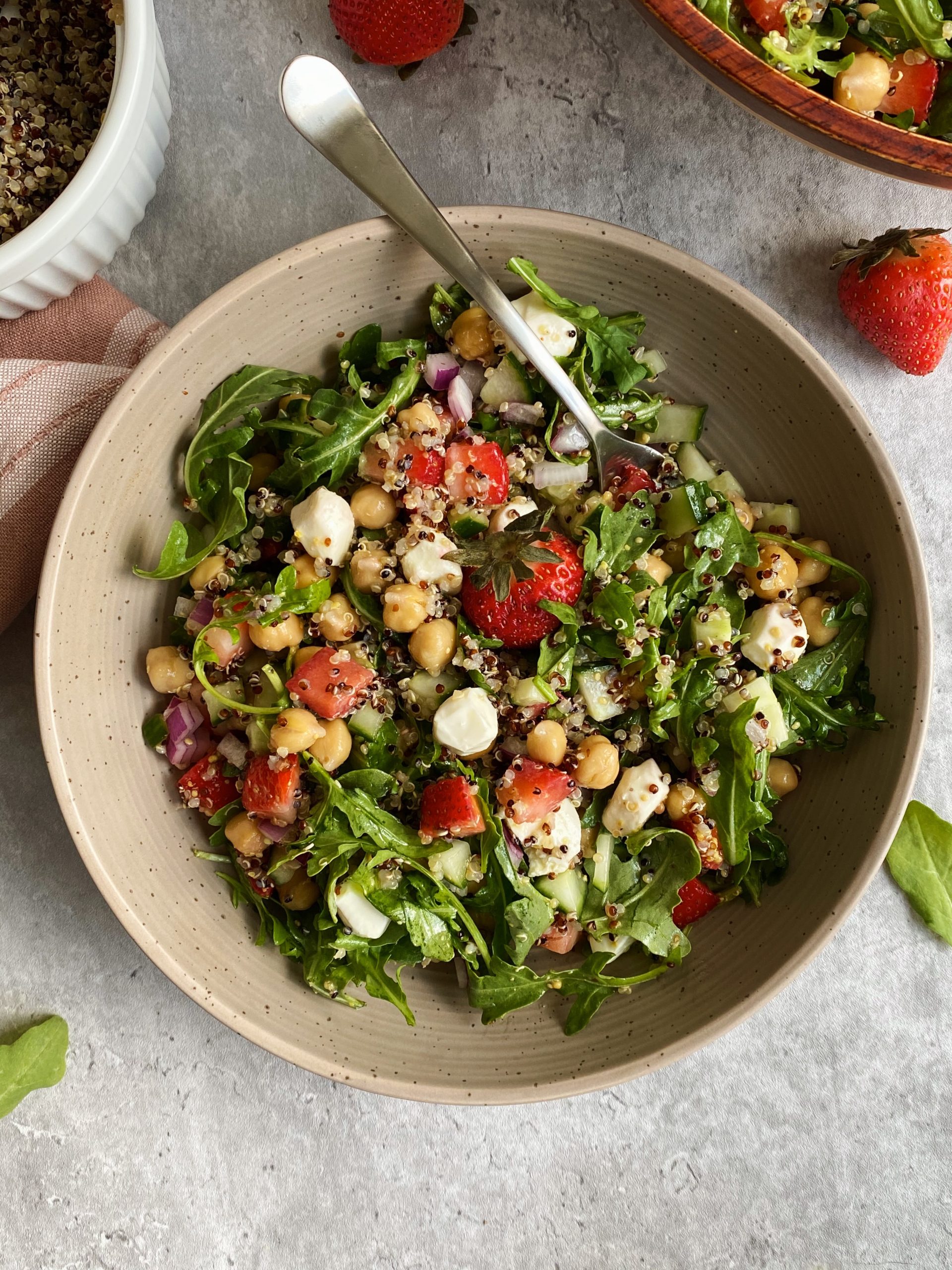 strawberry chickpea salad 