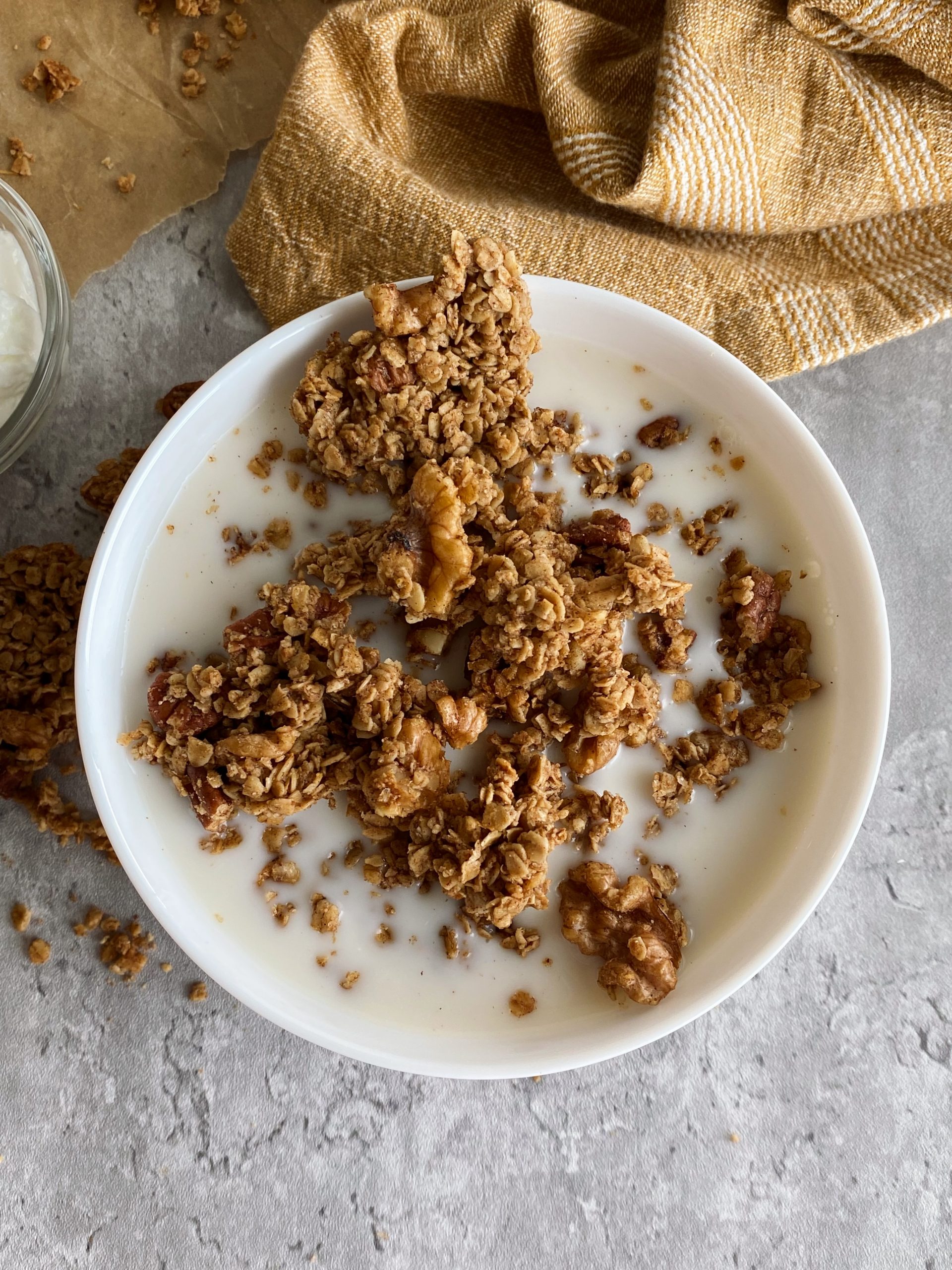 maple cinnamon granola