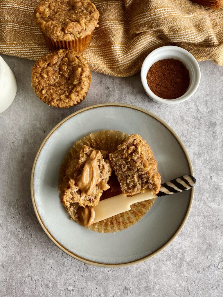 apple cinnamon muffins