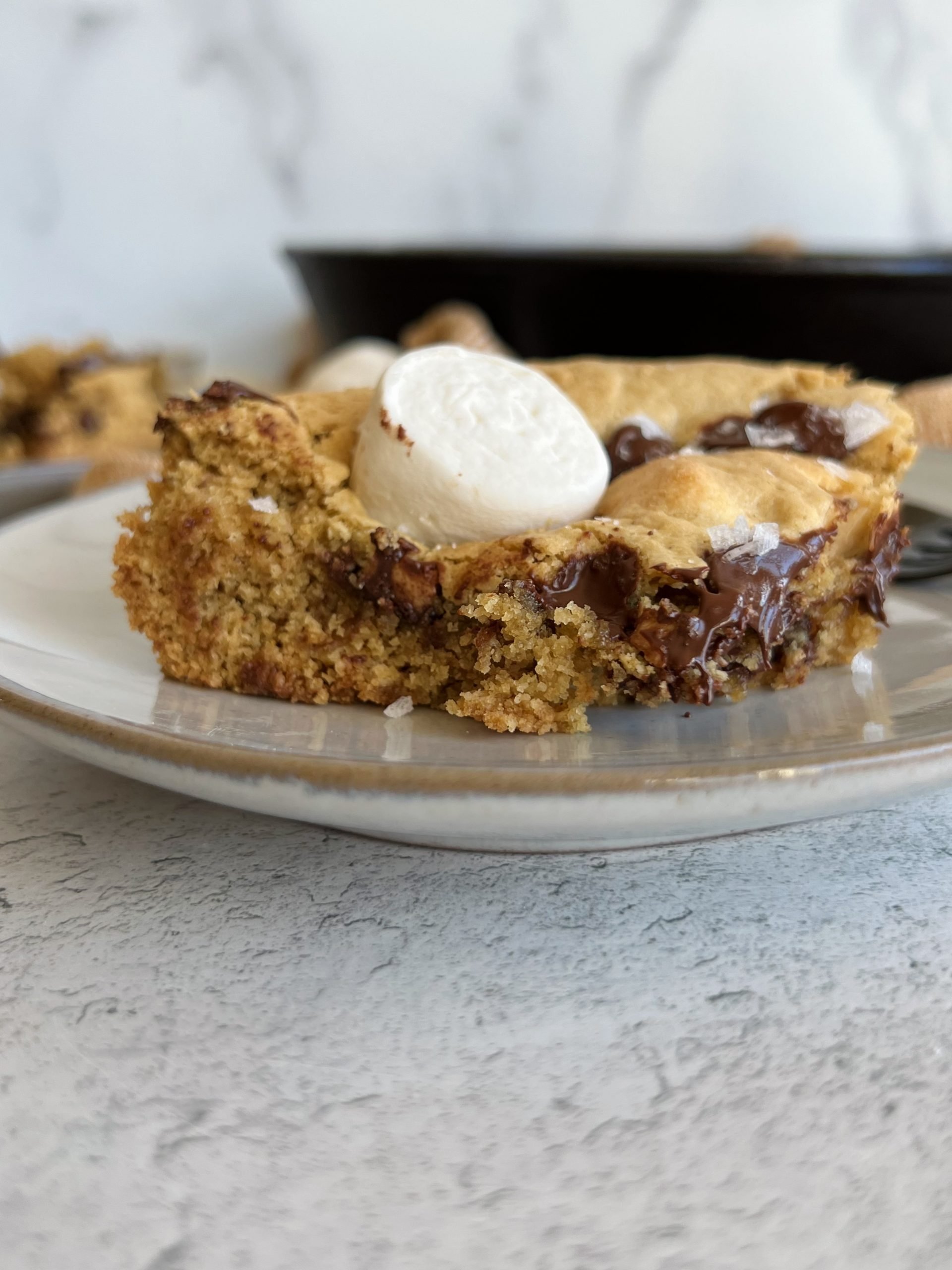 s'mores cookie skillet