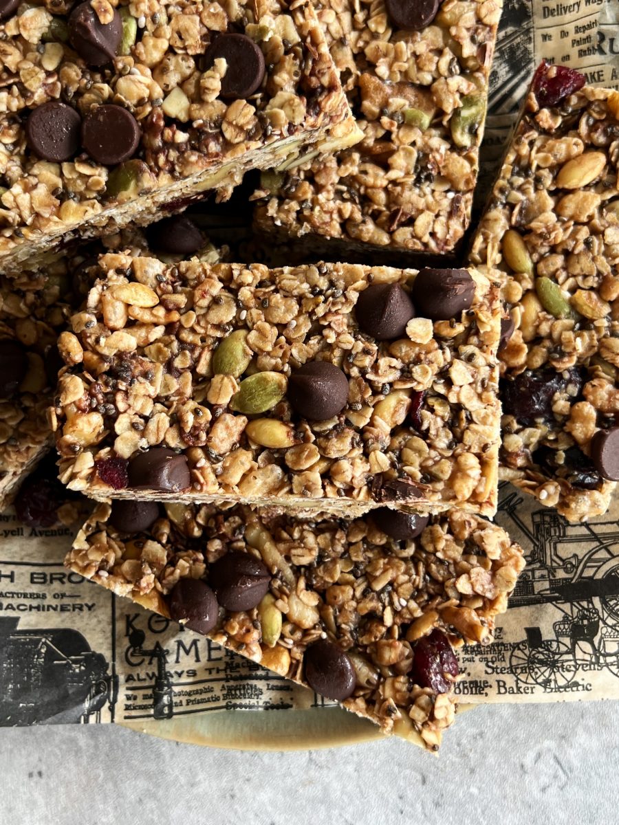 Trail Mix Granola Bars 