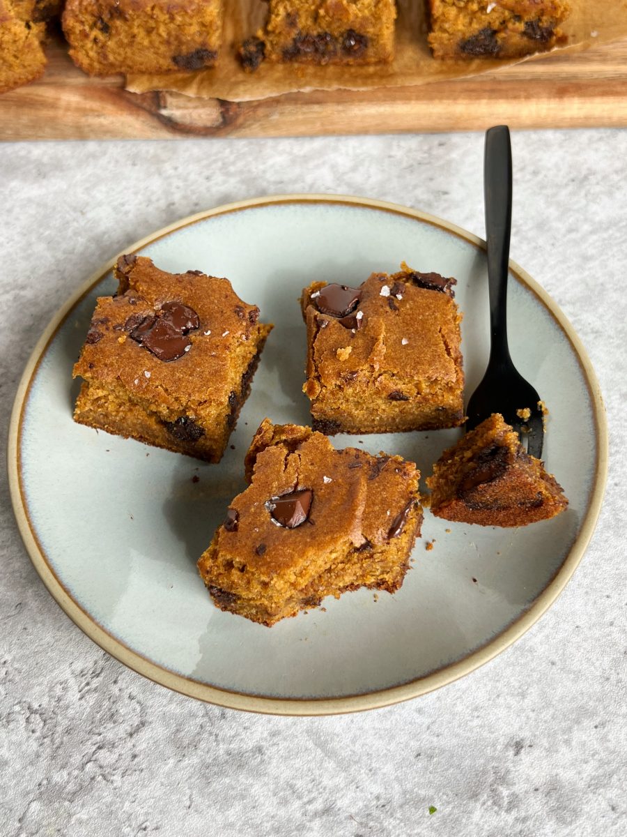 Chocolate Chip Pumpkin Bars 