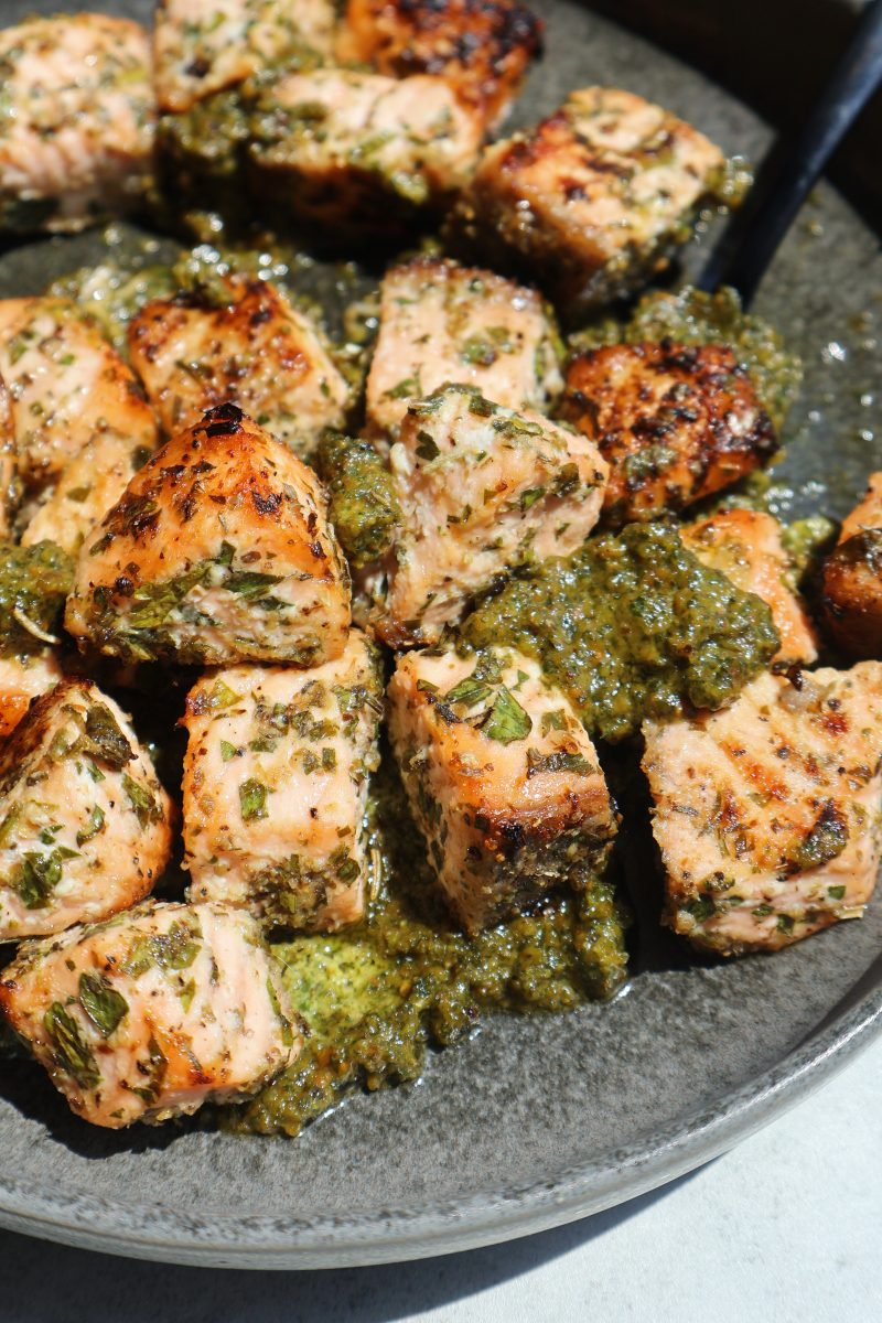 pesto salmon bites